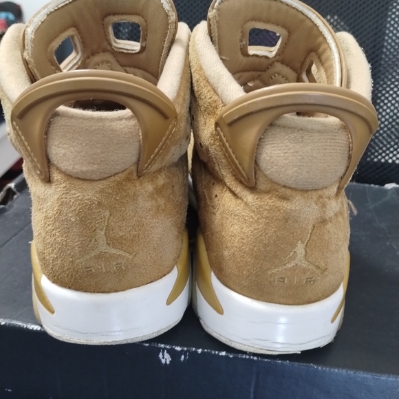 Jordan 6 - Picture 7 of 9